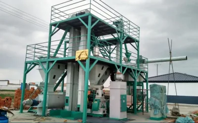 Completely 3-5 Ton Animal Feed Pellet Production Line Poultry Feed Pellet Plant